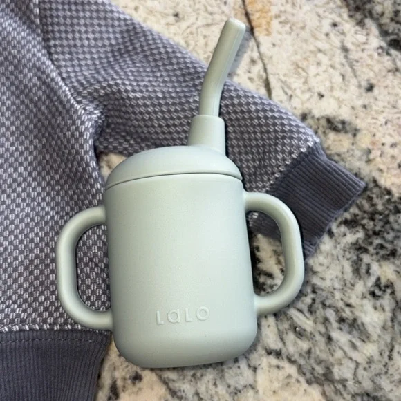 Bundle new born baby boy NWOT 2 pc outfit with Velcro front closure +4 items - Picture 4 of 13